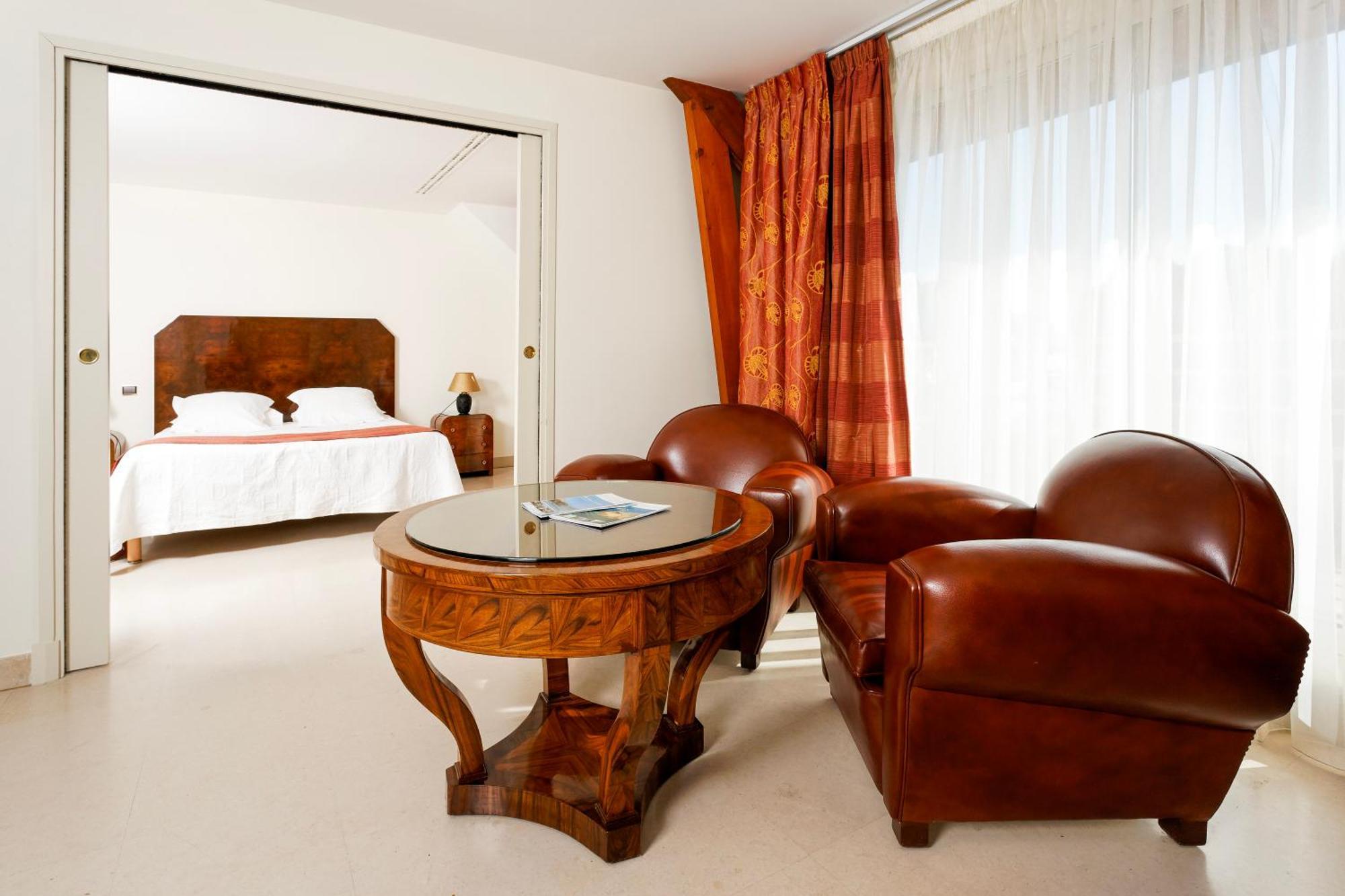 Logis L'Auberge - Maison Glenn Anna Saint Anne-dʼAuray Zewnętrze zdjęcie