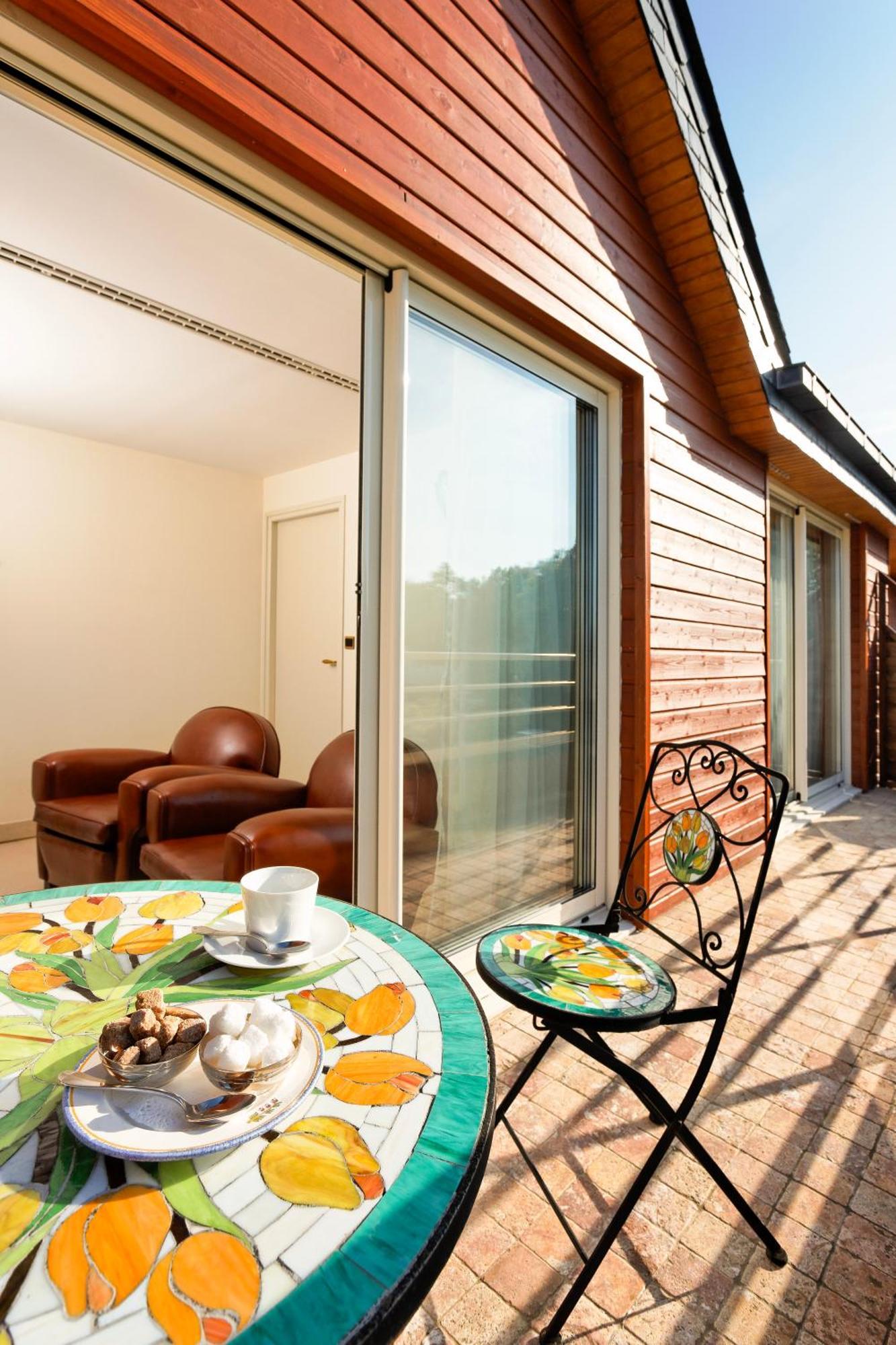 Logis L'Auberge - Maison Glenn Anna Saint Anne-dʼAuray Zewnętrze zdjęcie